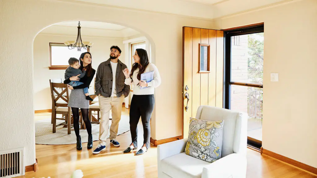 Top 5 real estate marketing strategies to implement this spring